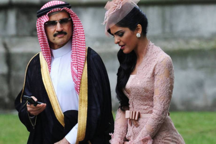 Quem é o bilionário árabe que ameaça a Forbes, em 15 fotos